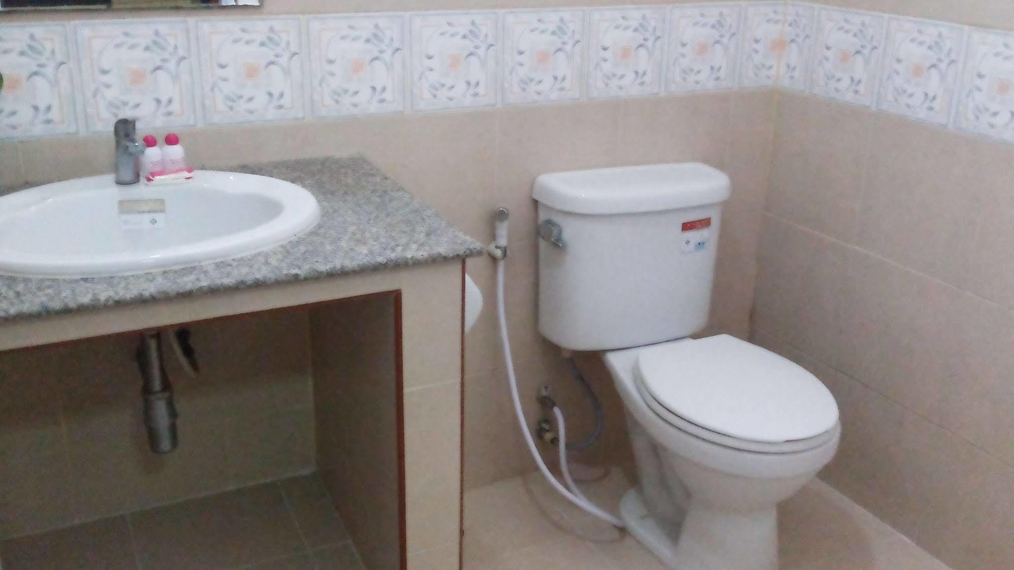 Veerasuda Condotel Ratchaburi 외부 사진